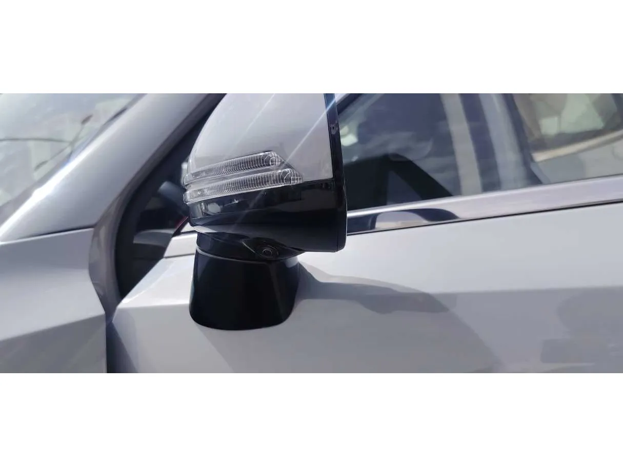 Car image 33