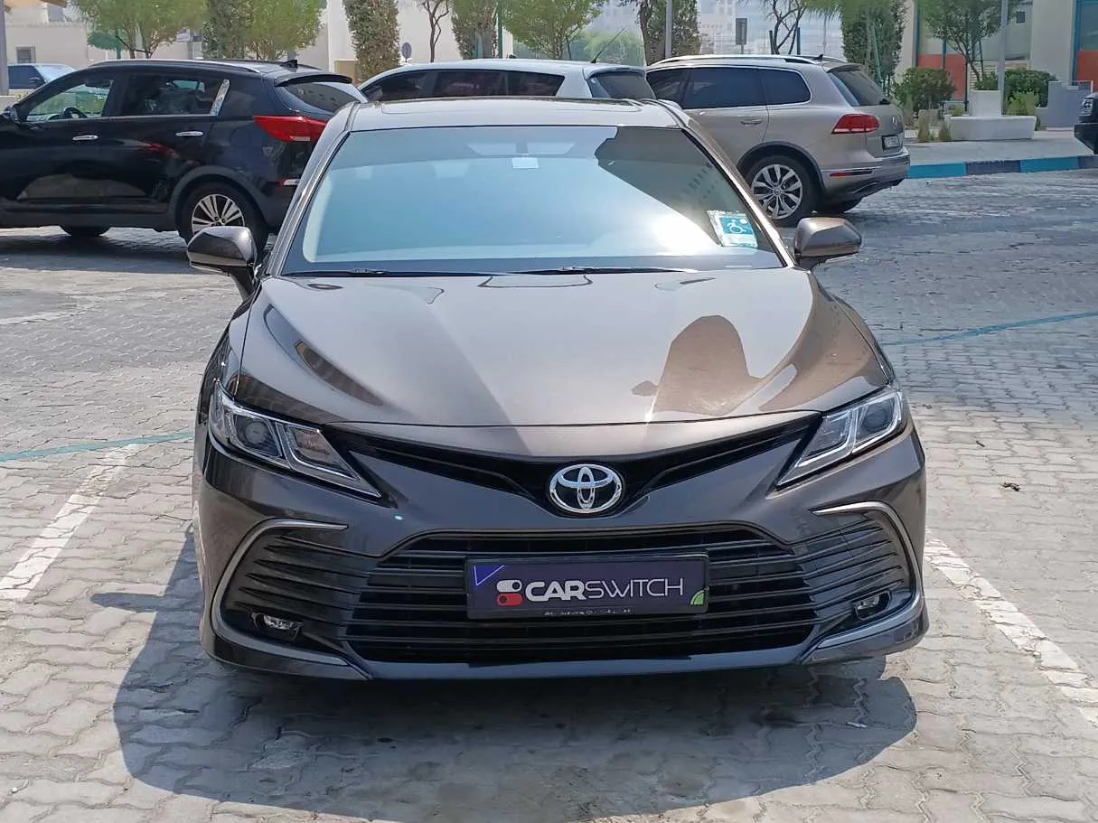 Car image 2