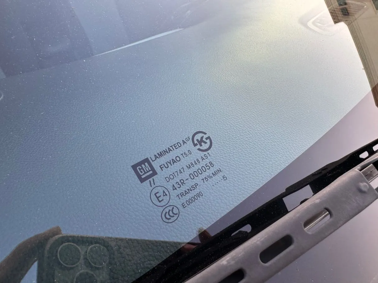 Car image 28