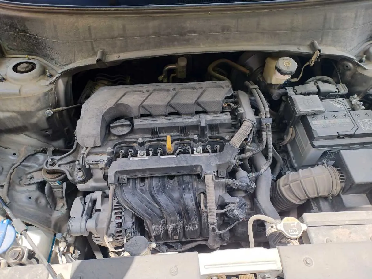 Car image 21