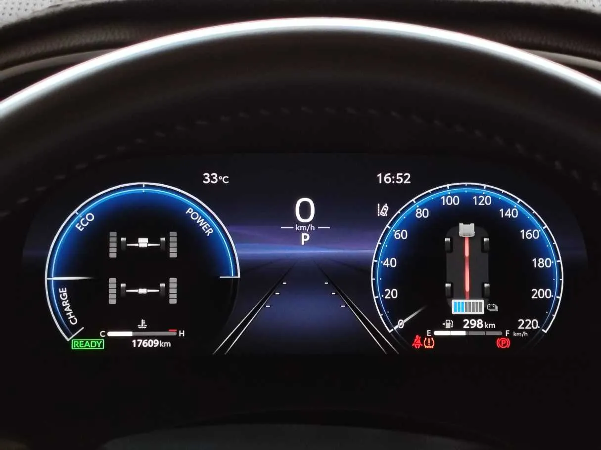 Car image 25