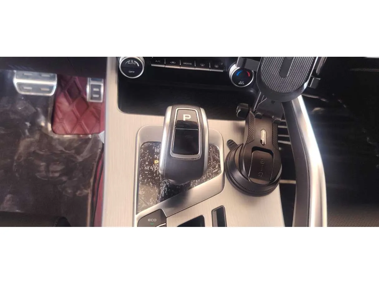 Car image 28