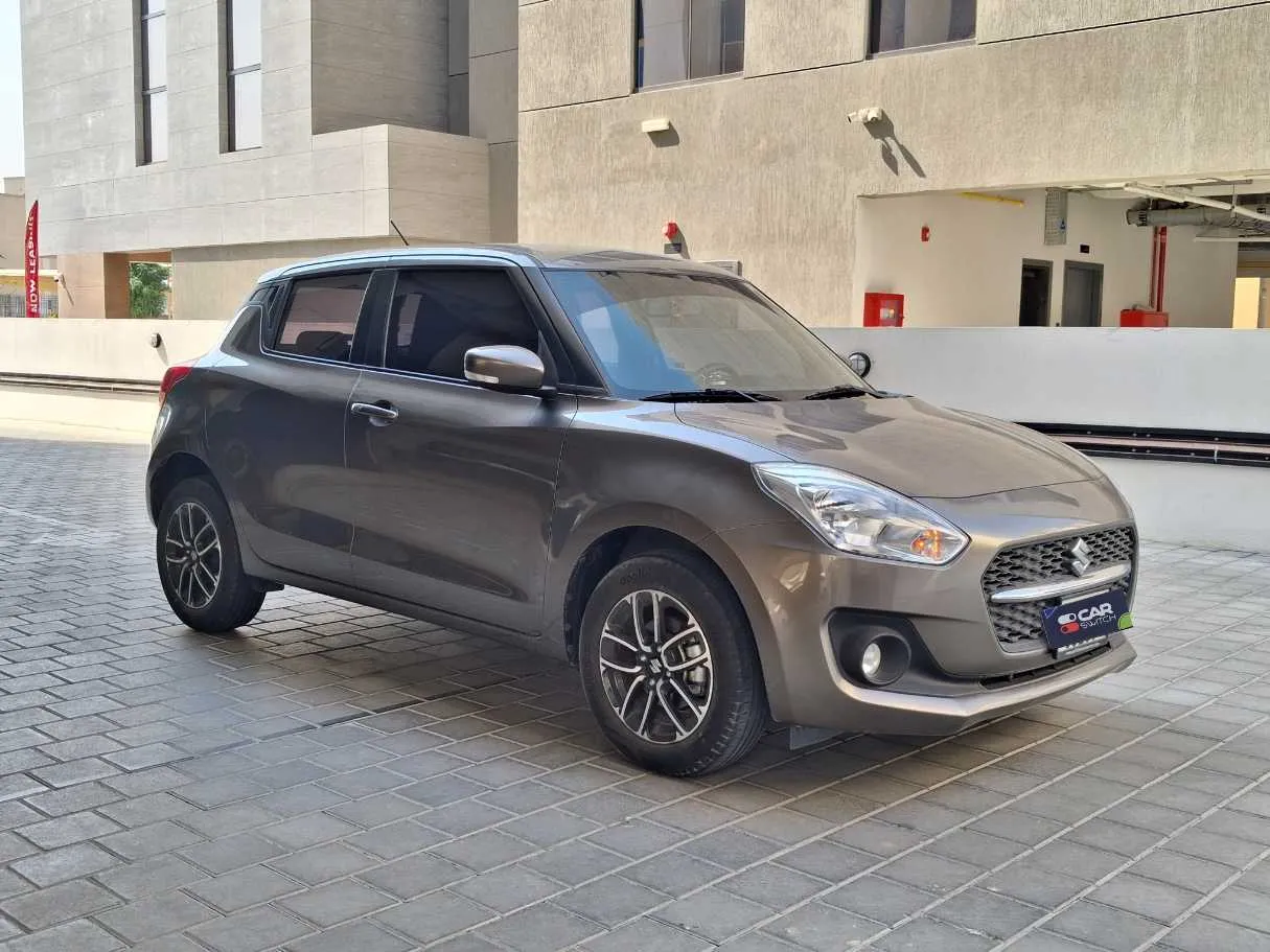 Car image 3