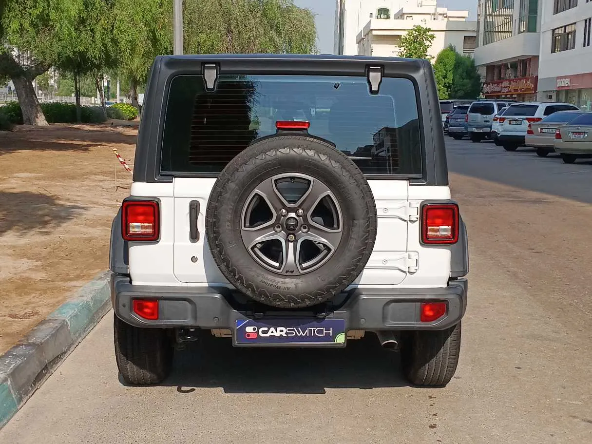Car image 6