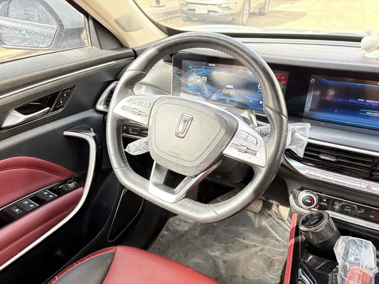 Car image 21