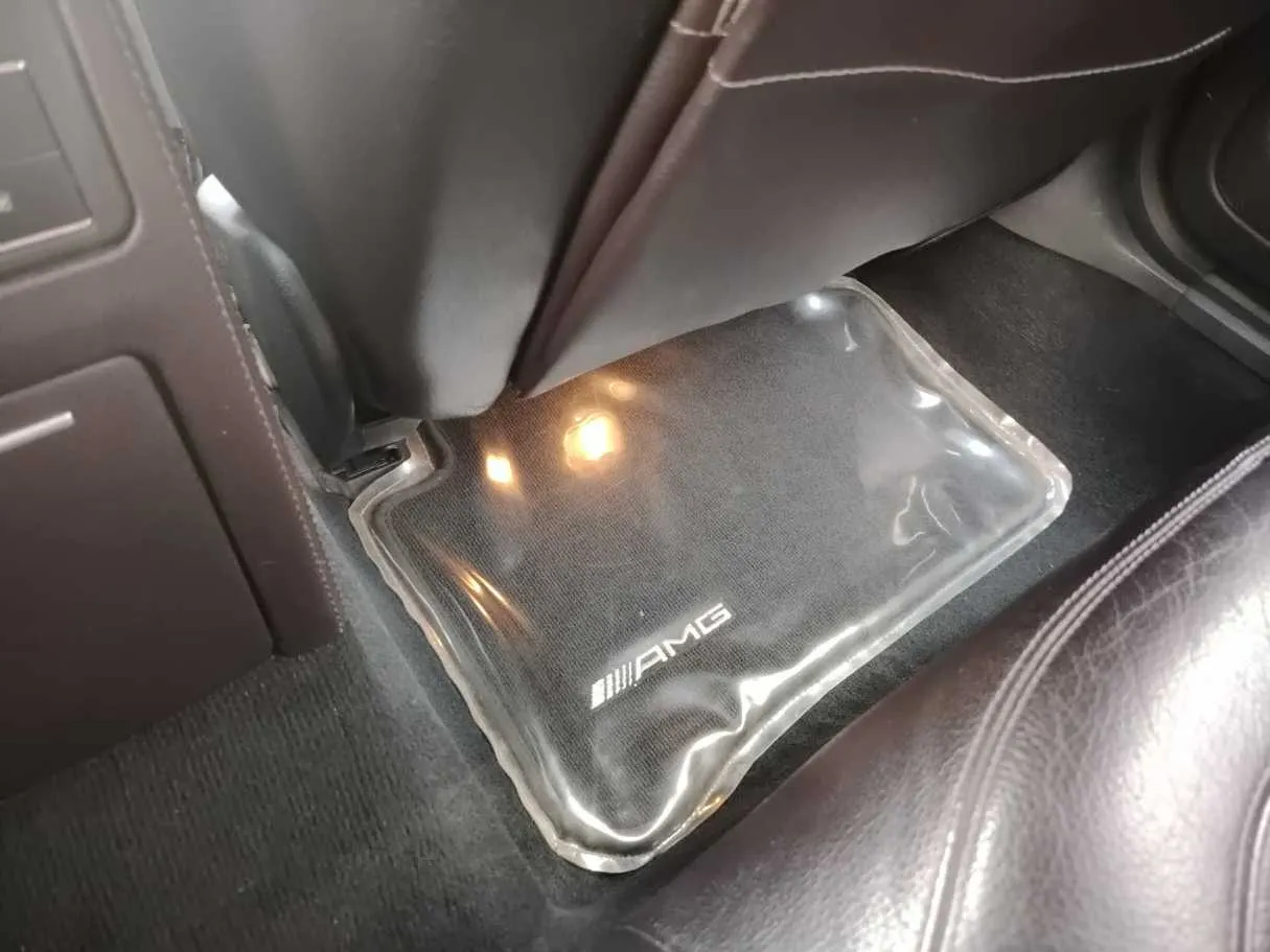 Car image 42