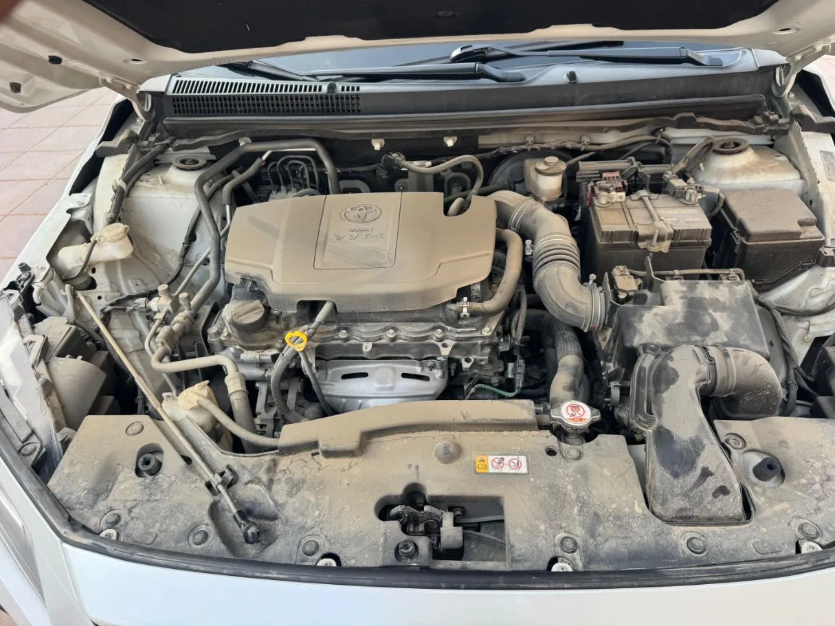 Car image 20