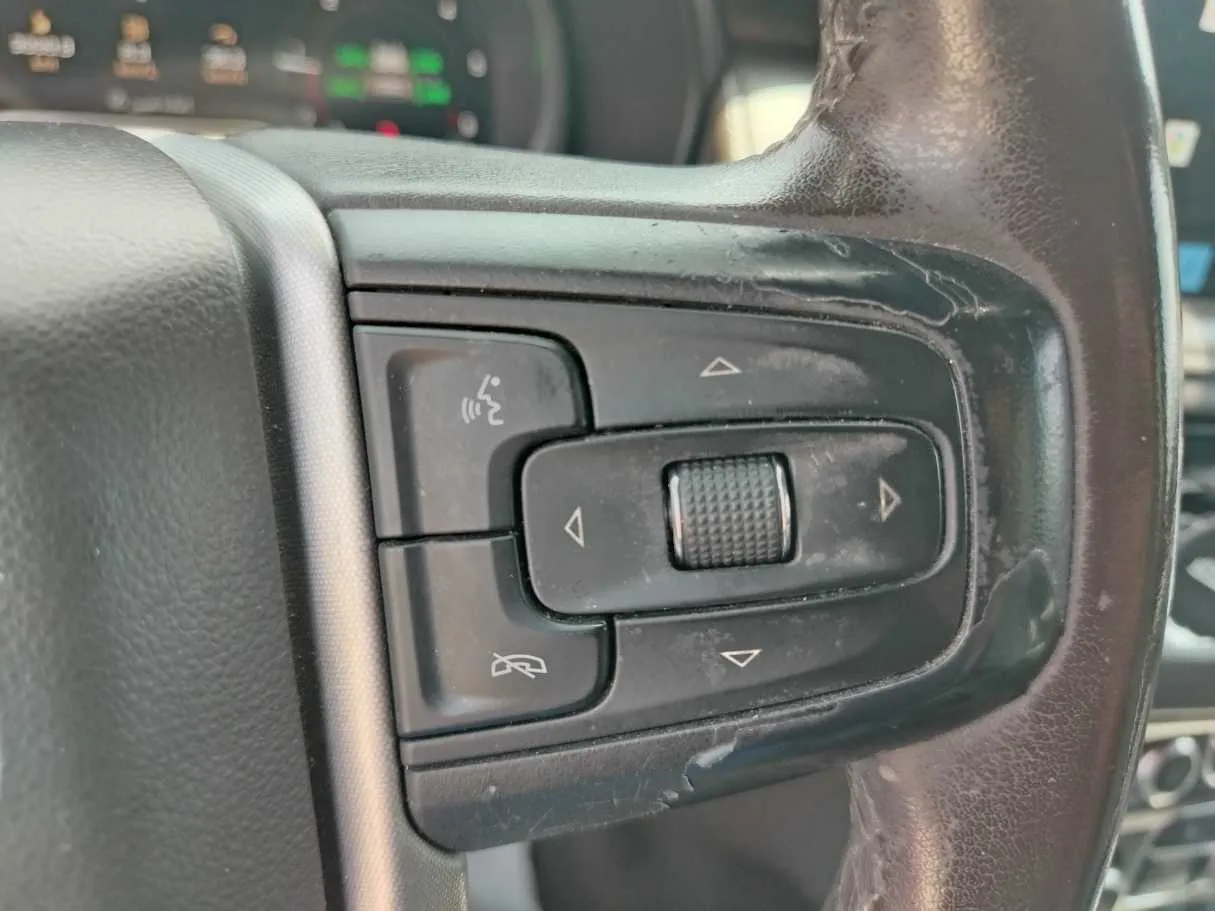 Car image 31
