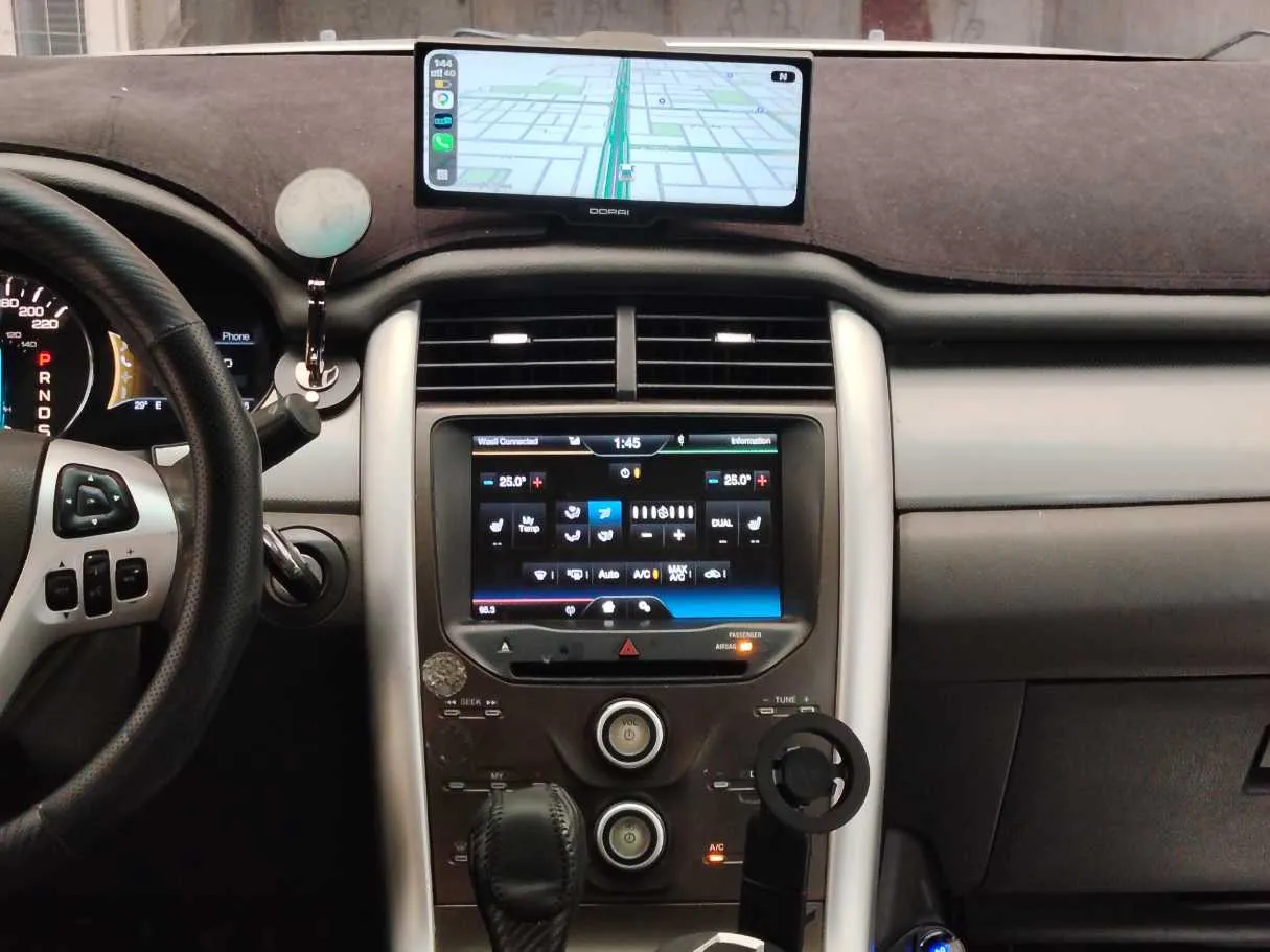 Car image 21