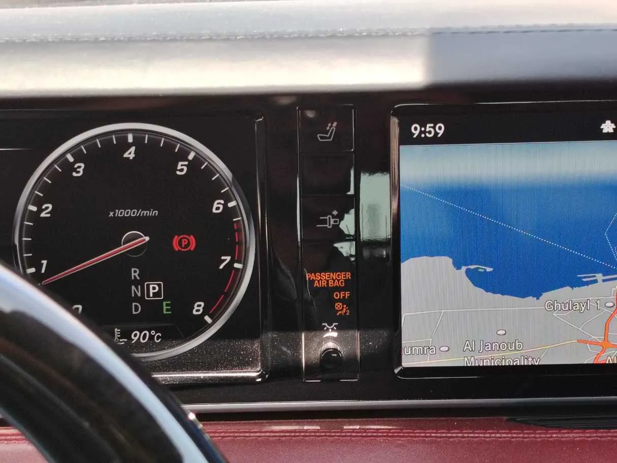 Car image 23
