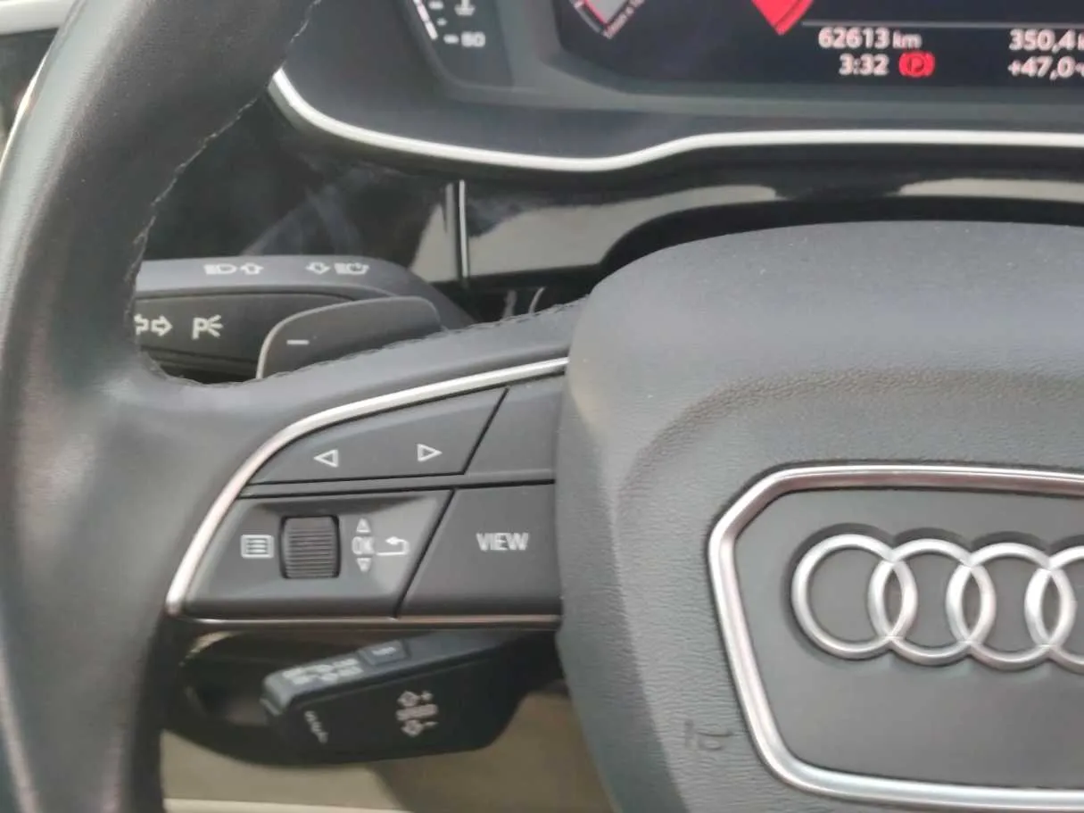 Car image 31