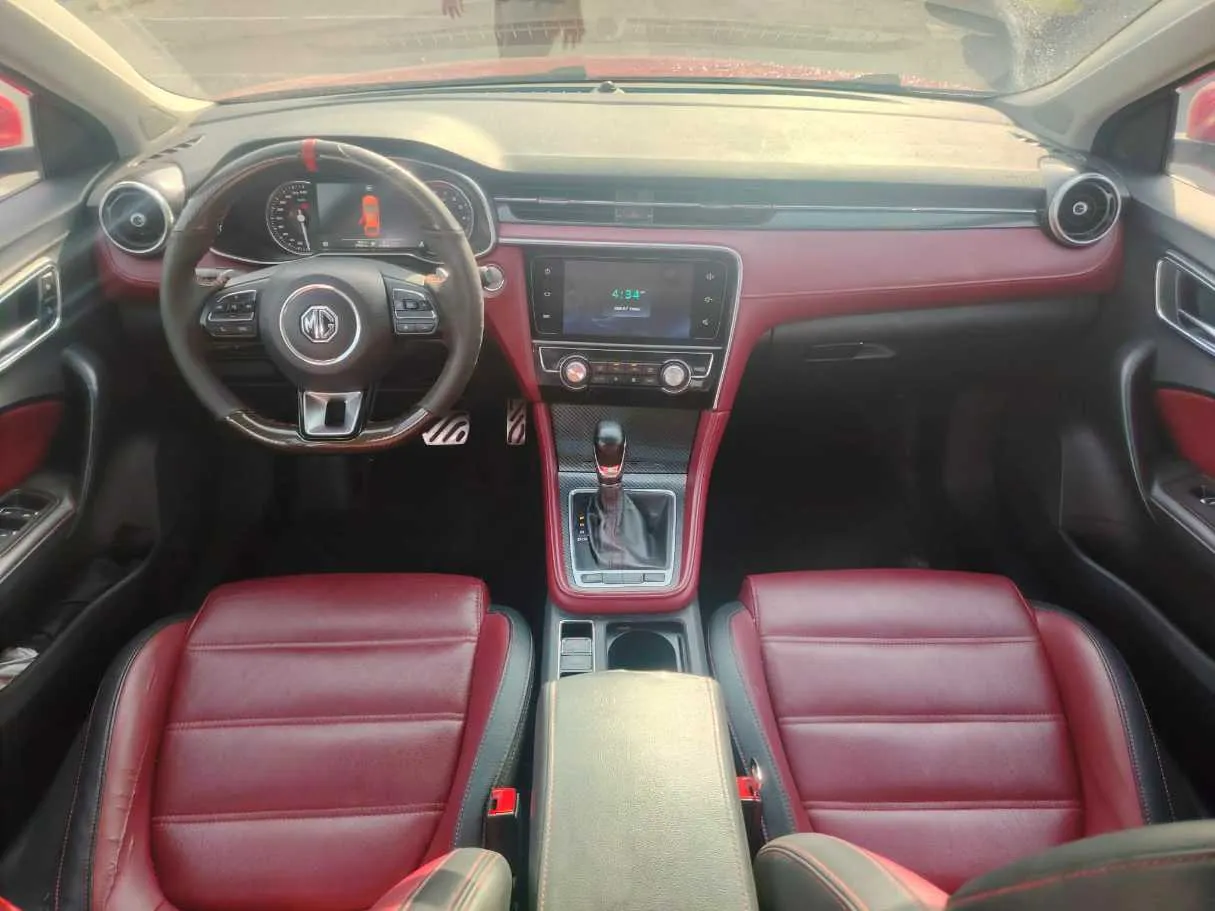 Car image 21