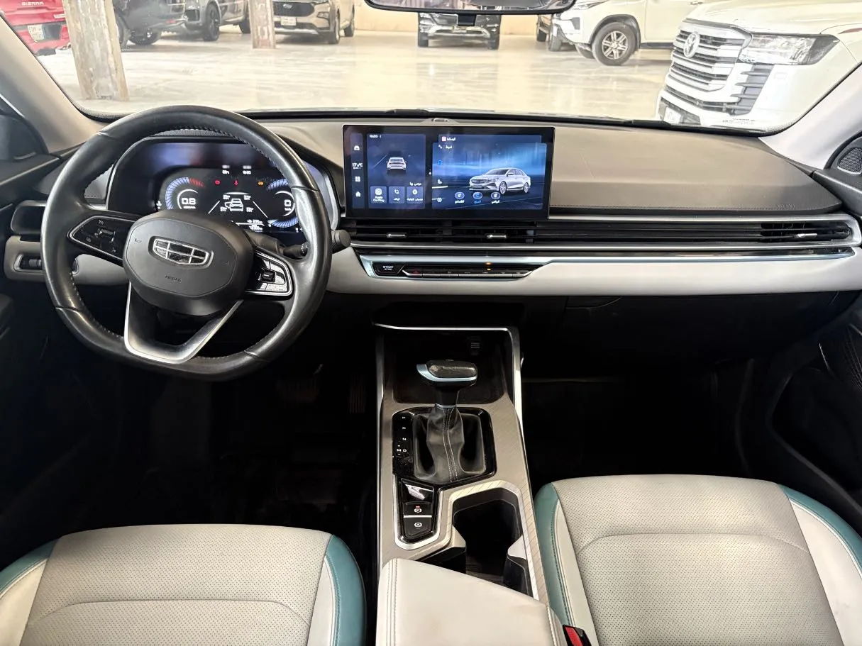 Car image 20