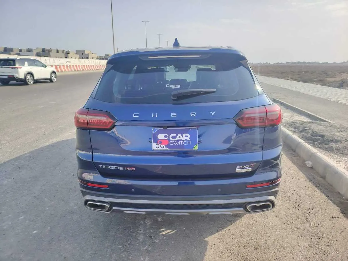 Car image 6