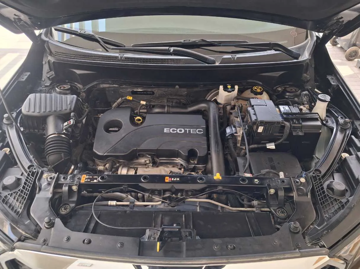 Car image 22