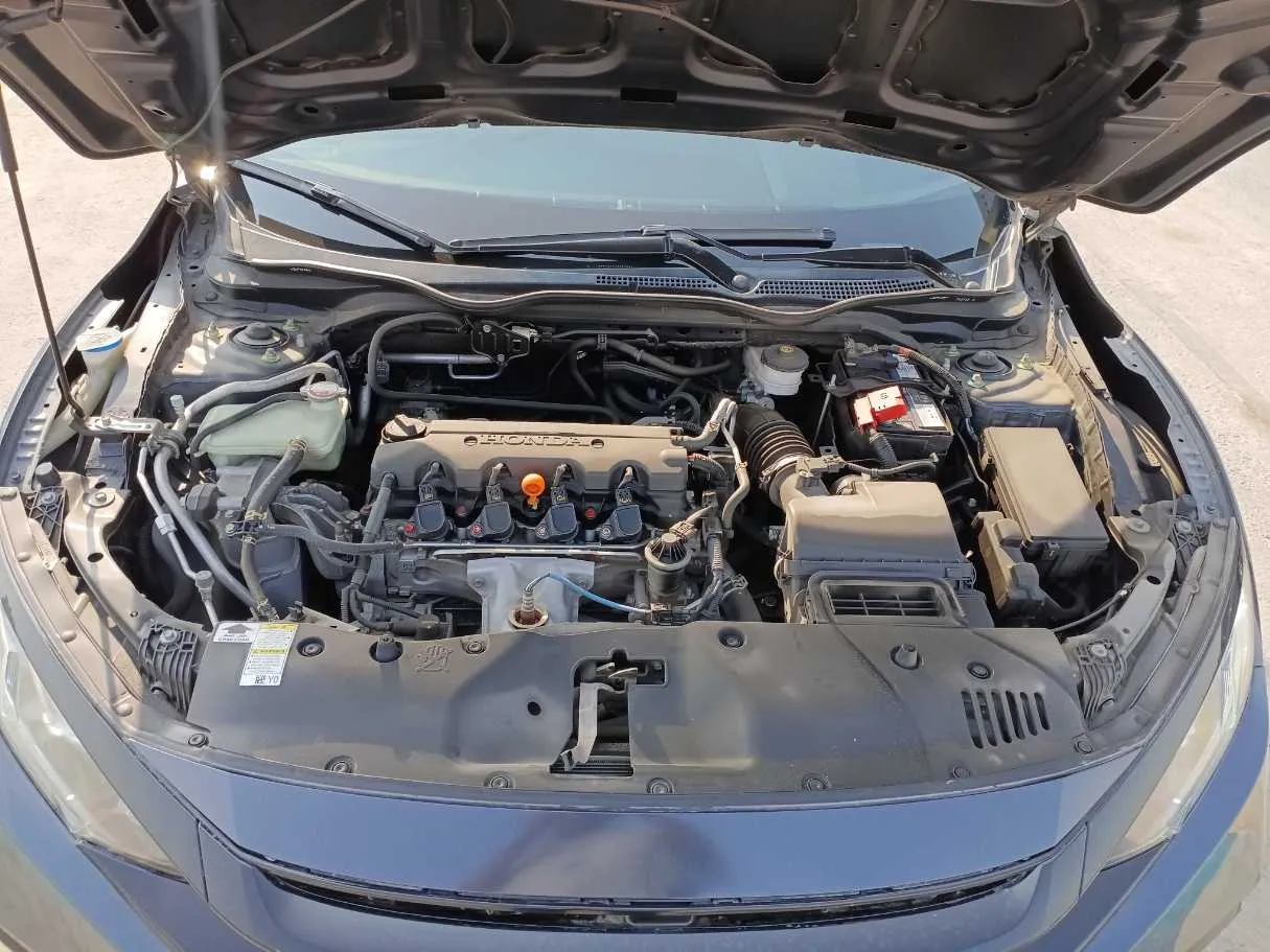 Car image 21