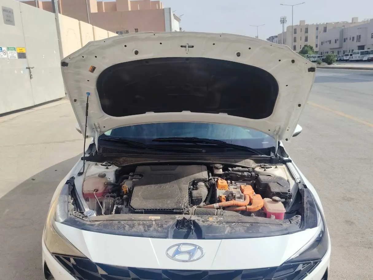 Car image 33