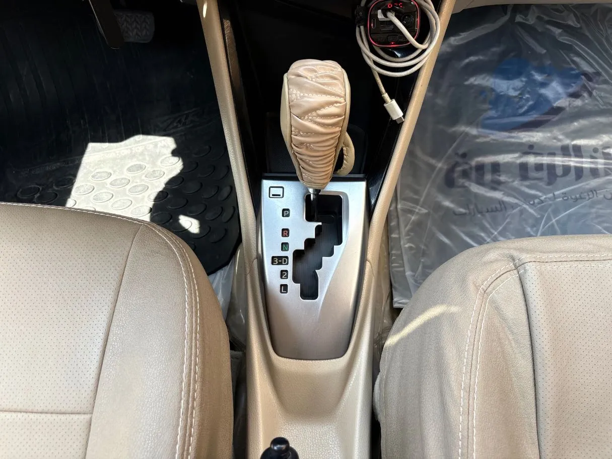 Car image 19