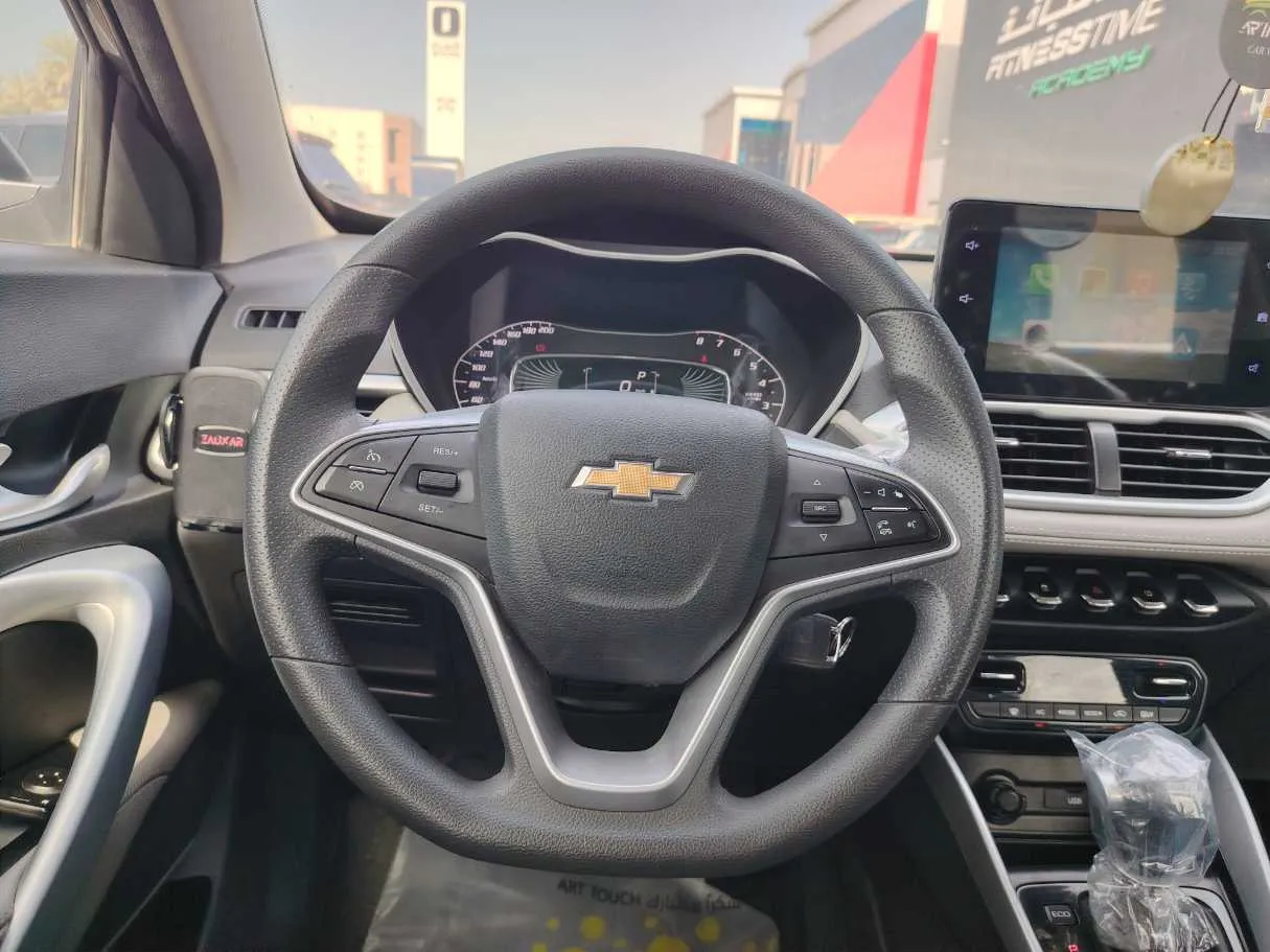 Car image 21
