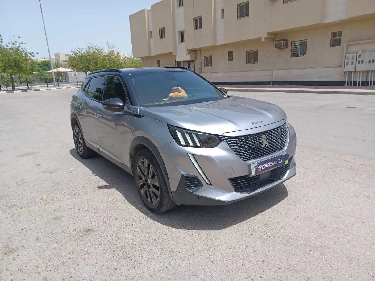 Car image 23