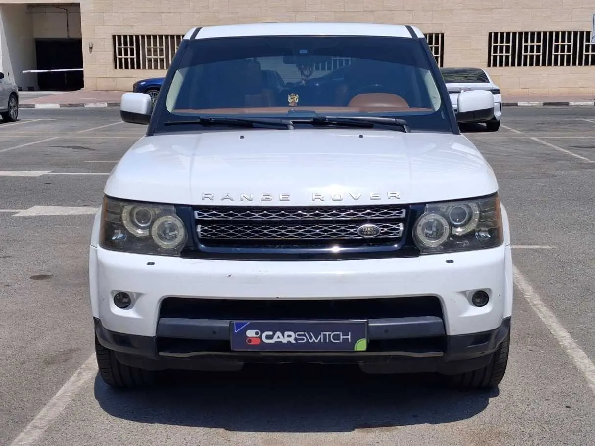 Car image 9