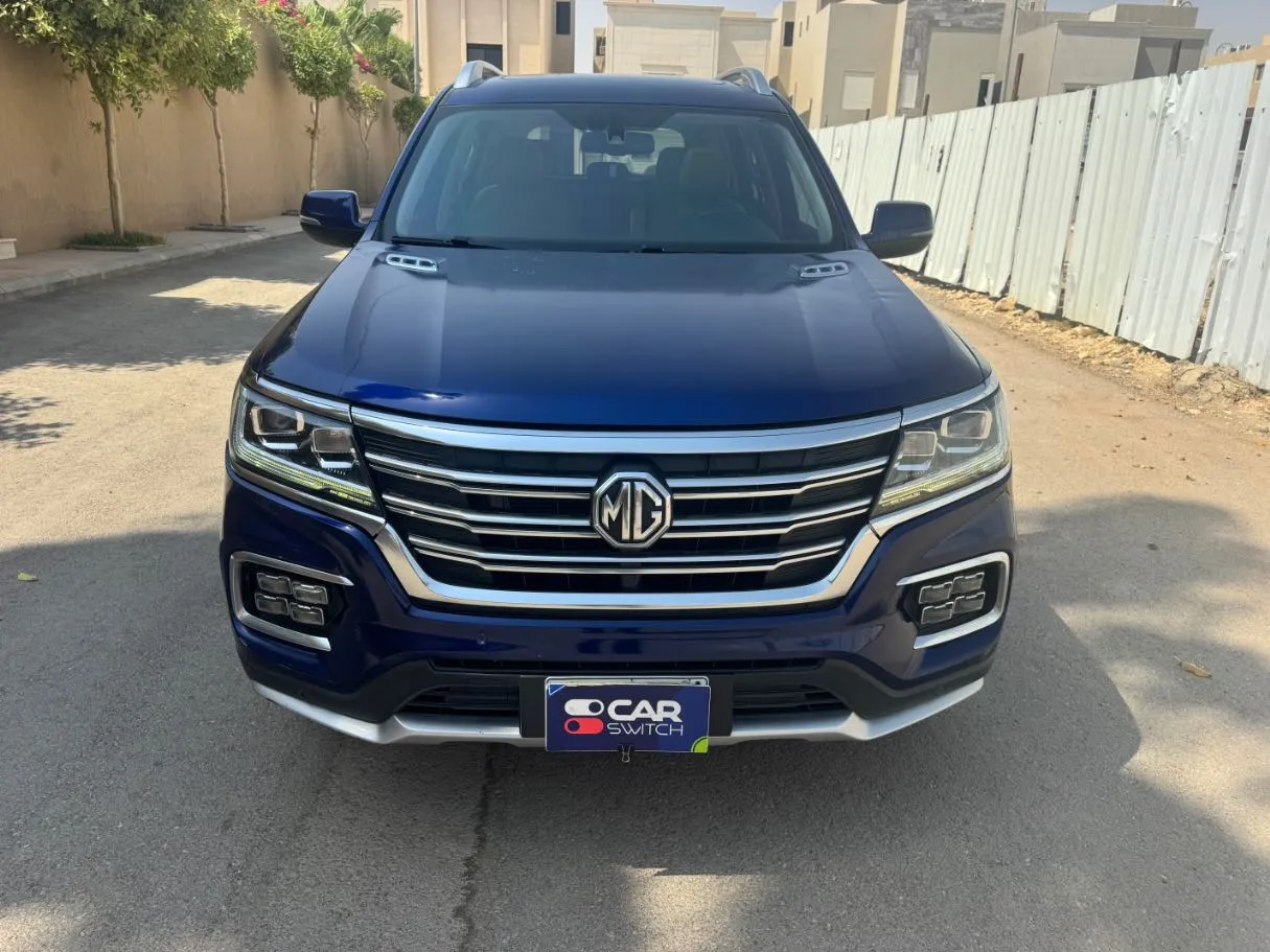 Car image 2