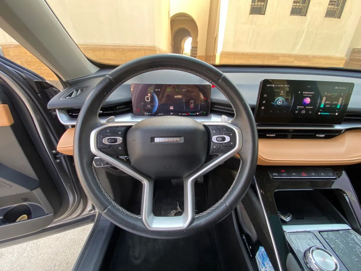 Car image 18