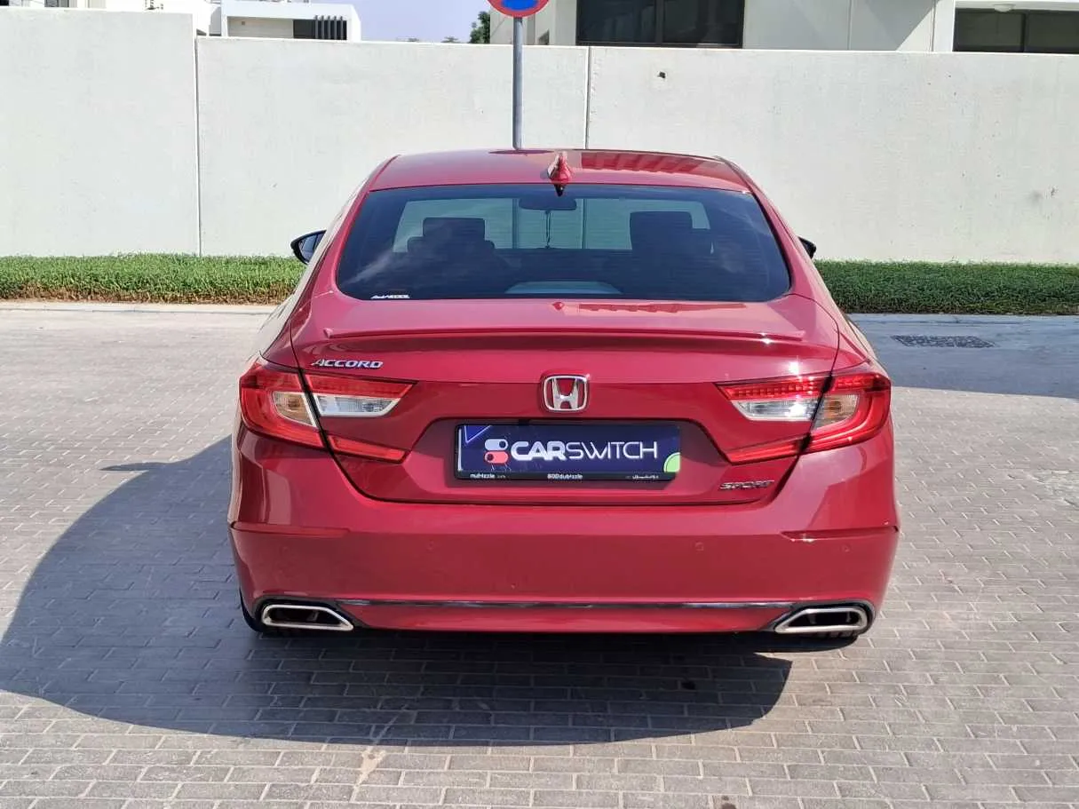Car image 6