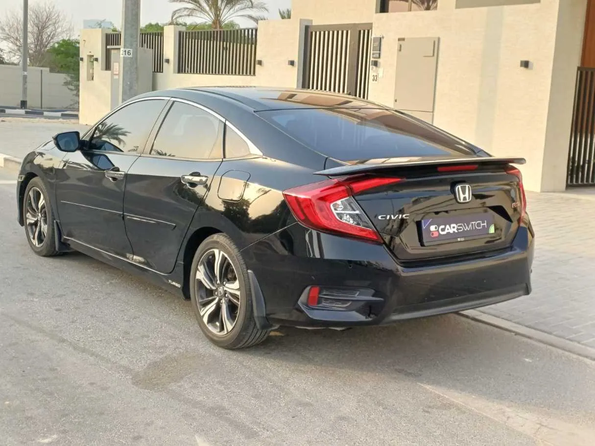 Car image 7