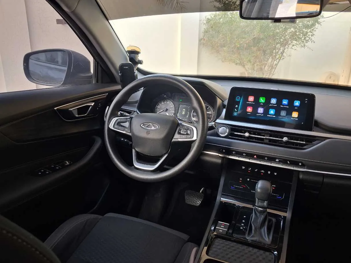 Car image 17
