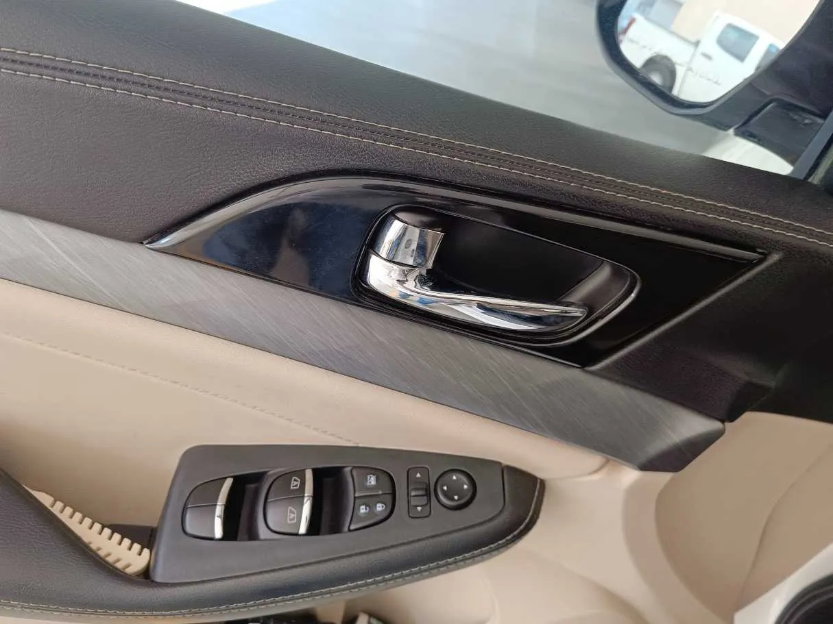 Car image 31