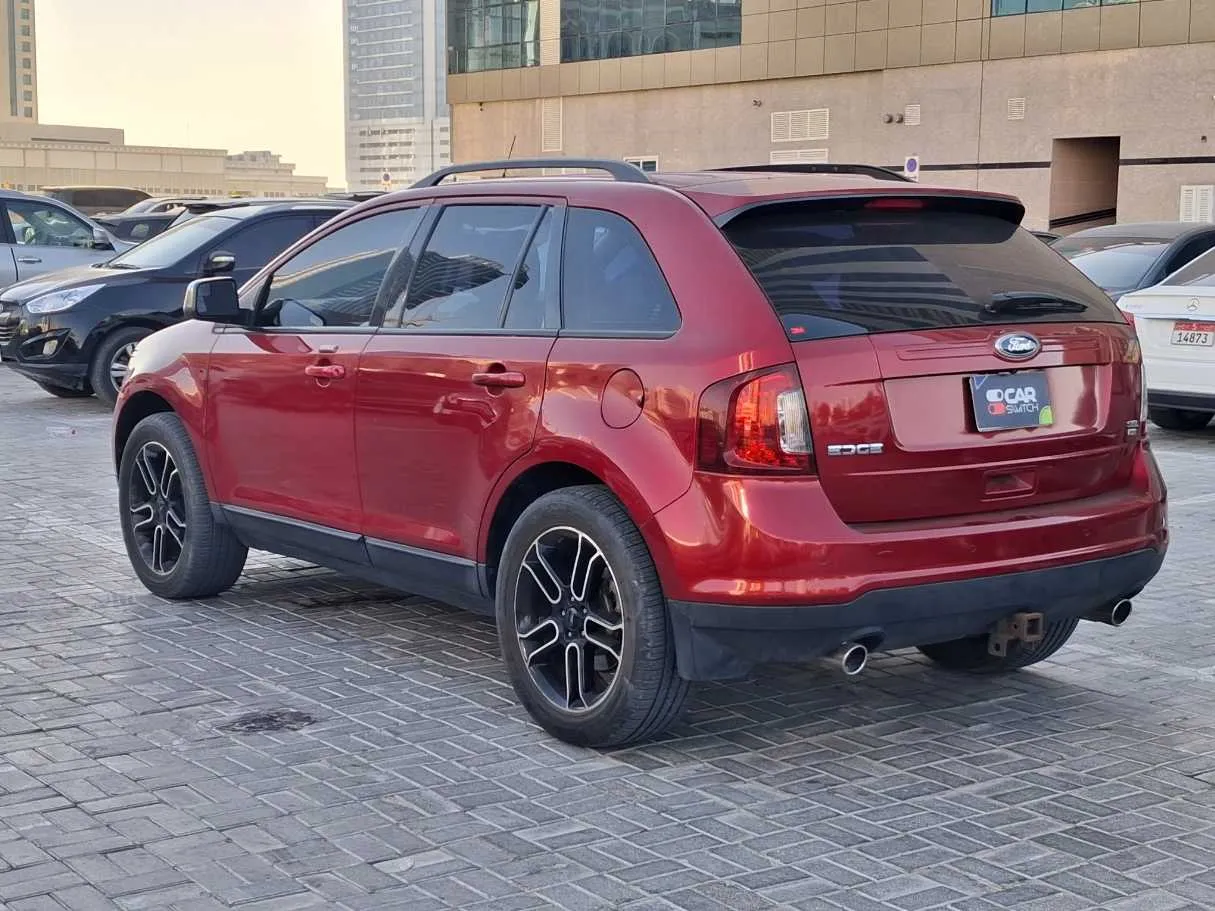 Car image 7