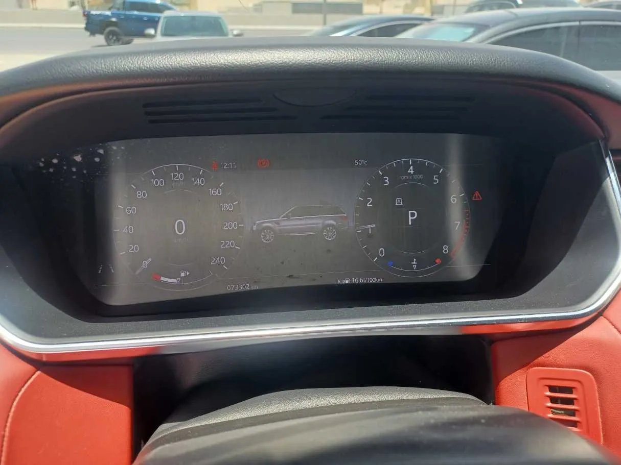 Car image 20