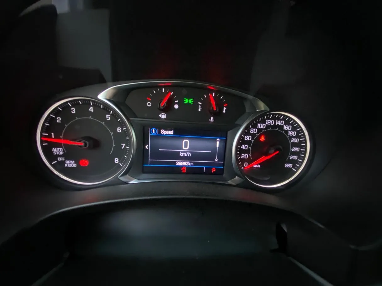 Car image 17