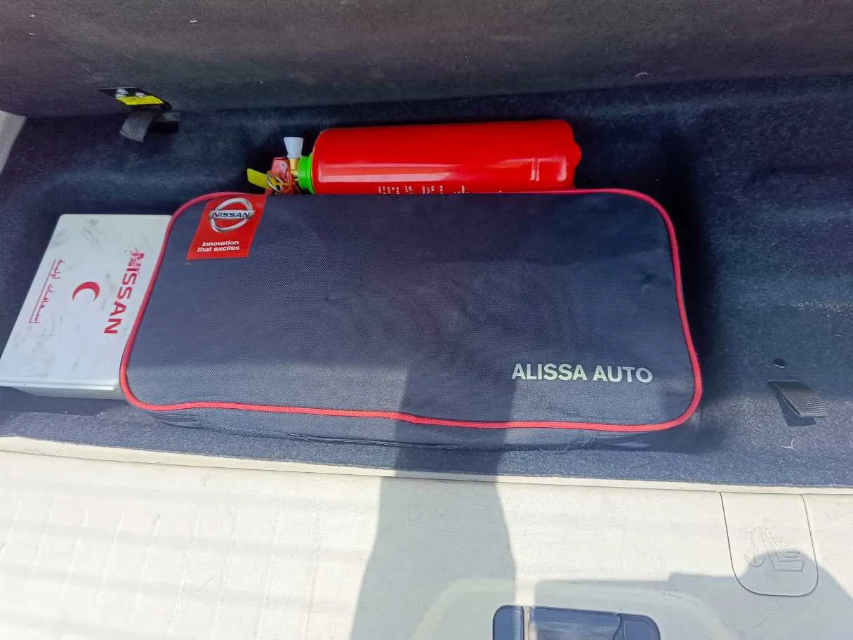 Car image 28