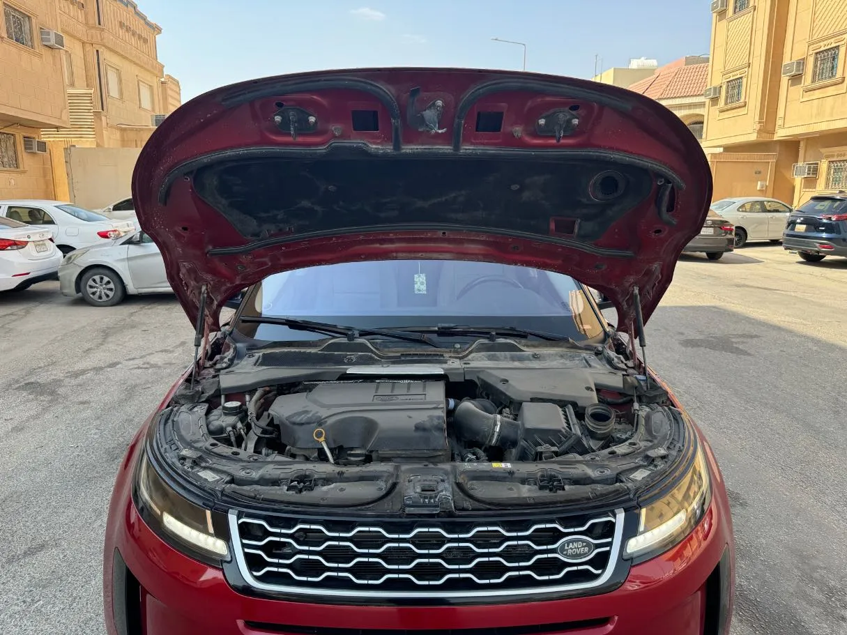 Car image 26