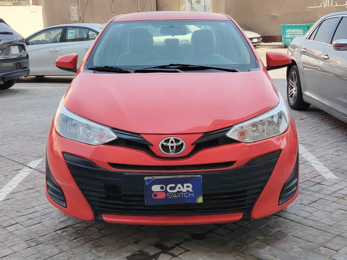 Car image 2