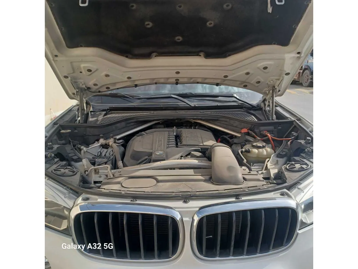 Car image 36