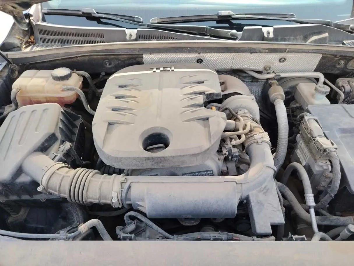 Car image 48