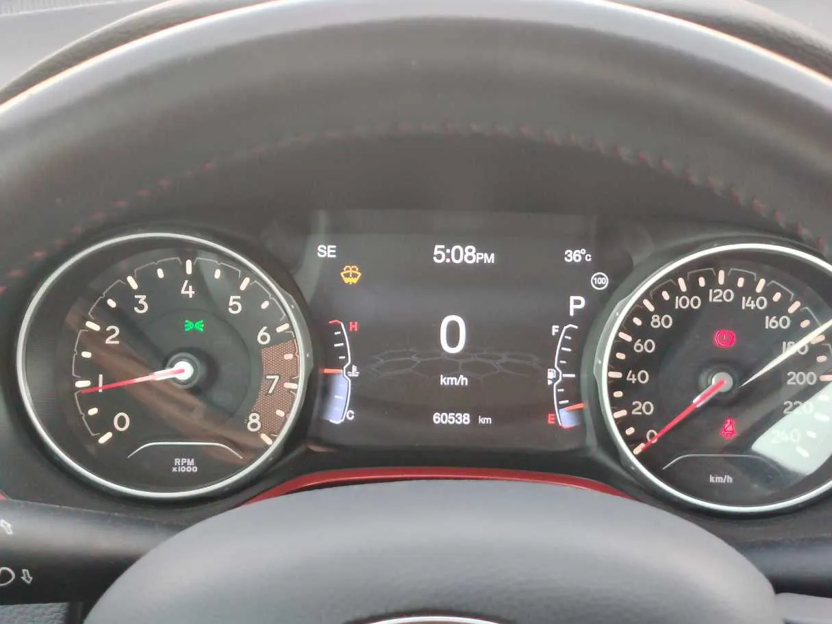 Car image 23