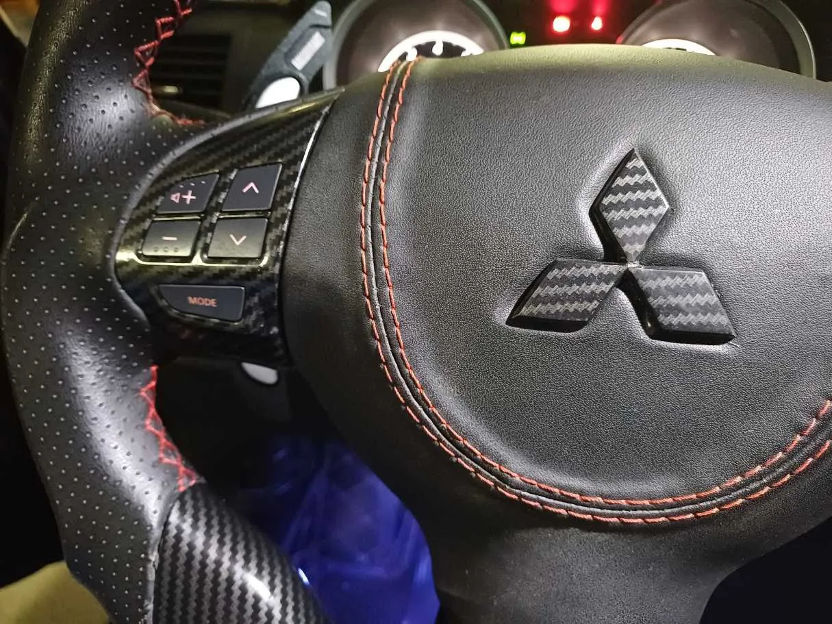 Car image 18