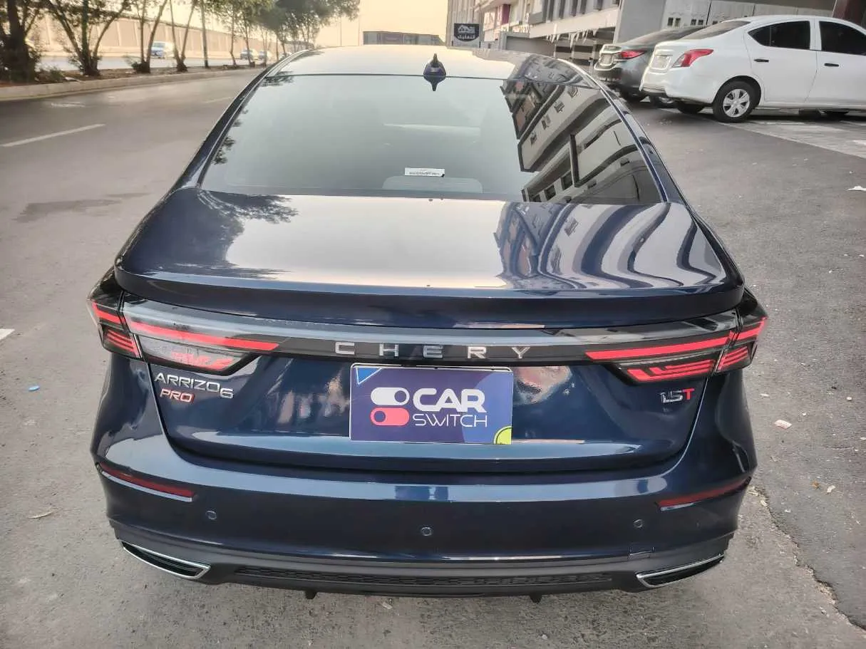 Car image 6