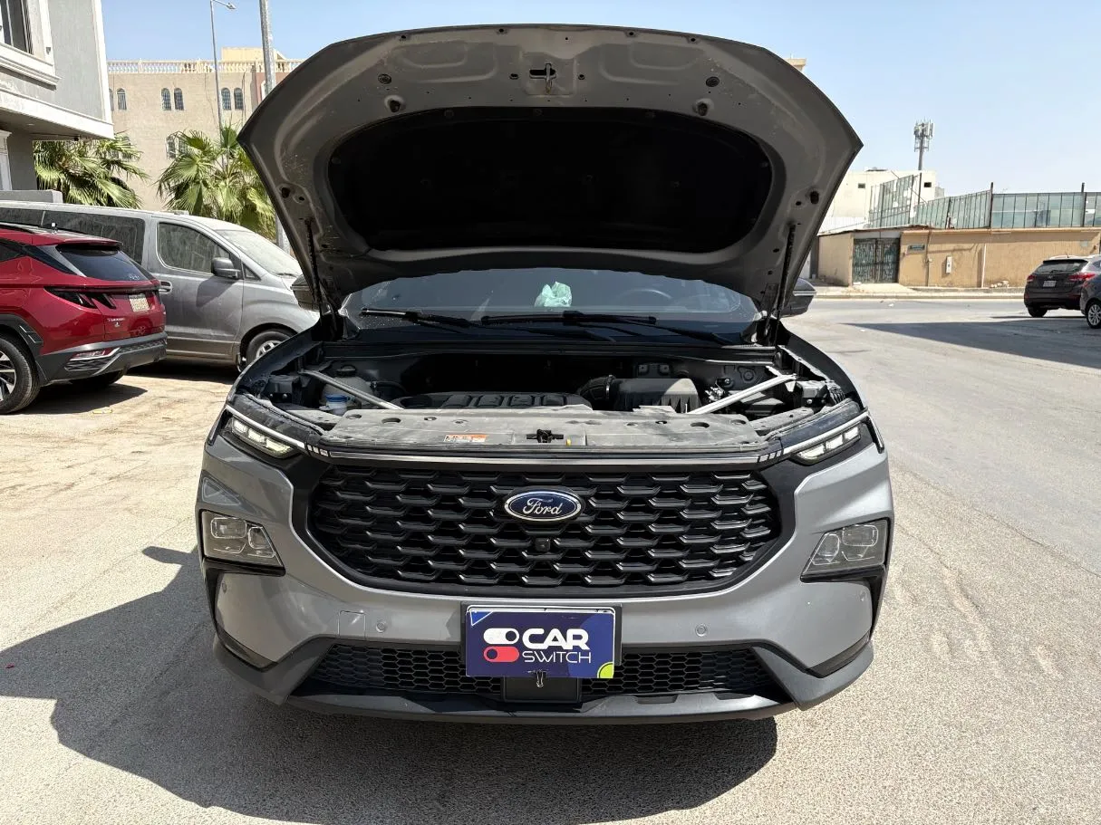 Car image 27