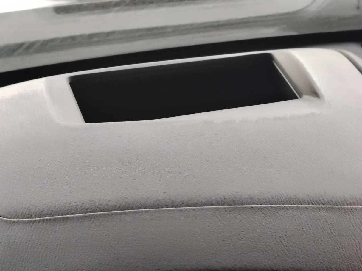 Car image 31