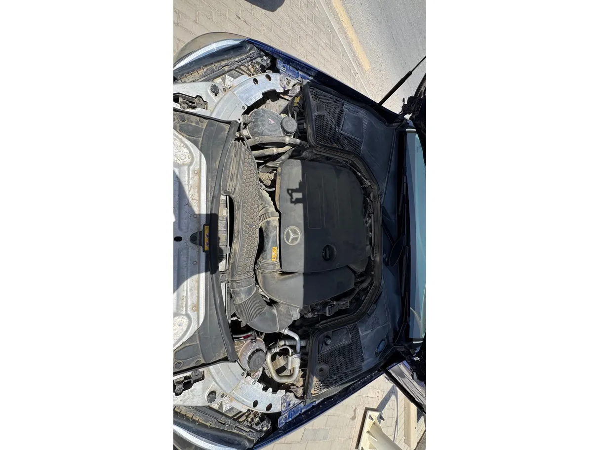 Car image 28