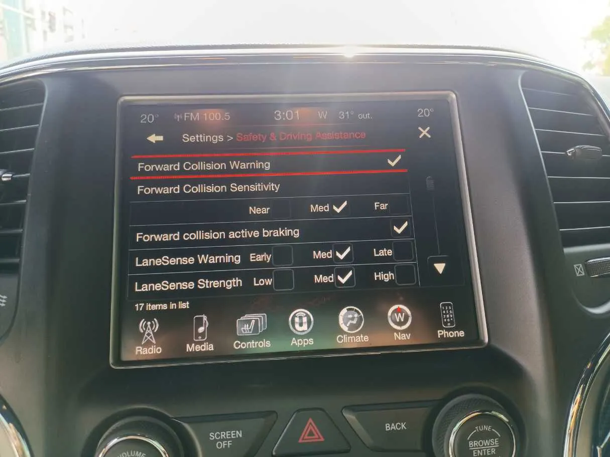 Car image 23
