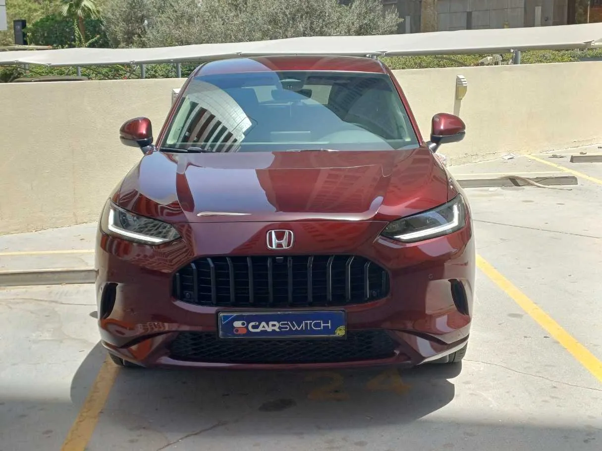 Car image 2
