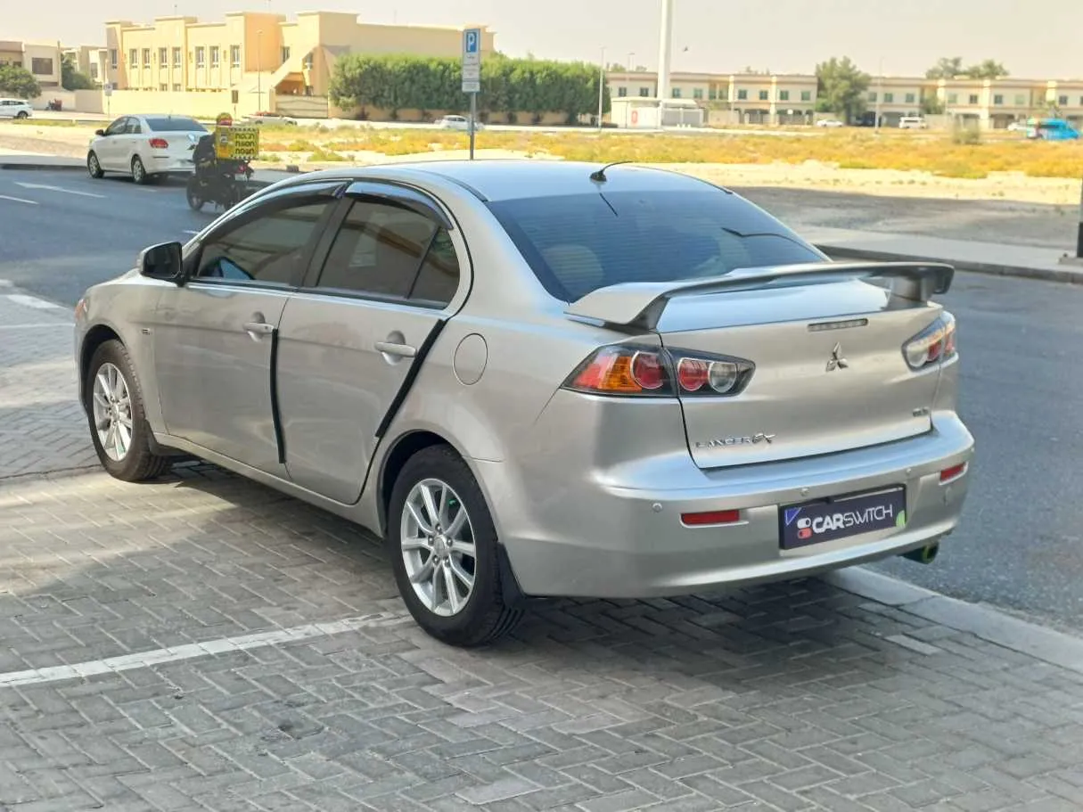 Car image 7