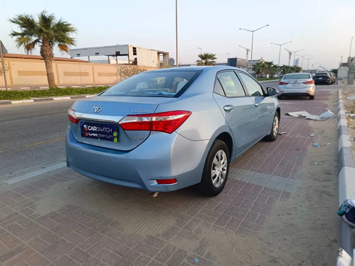 Car image 5