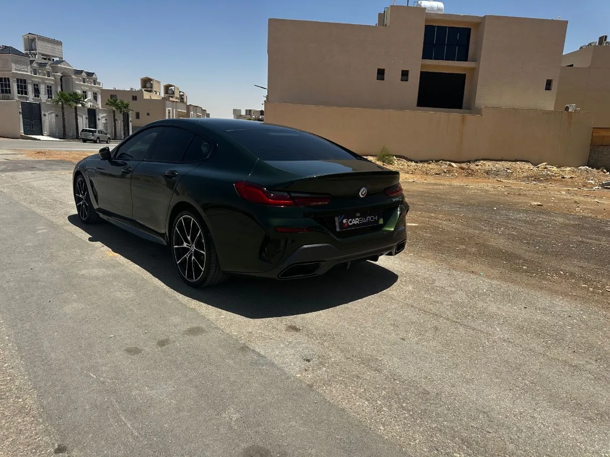 Car image 7